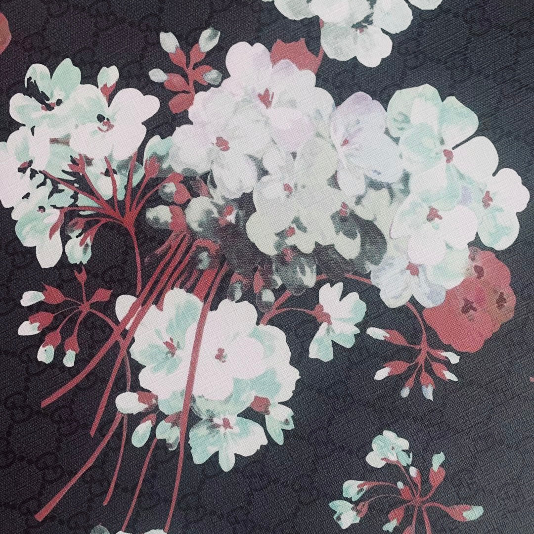 Mint Gucci Flowers image 1