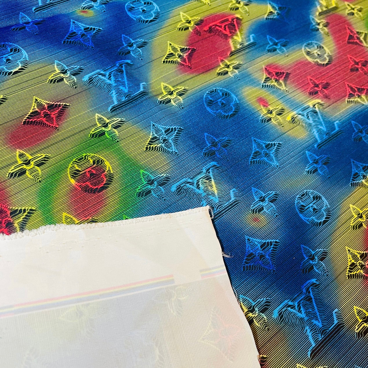 Heat Reaction Louis Vuitton Fabric image 2
