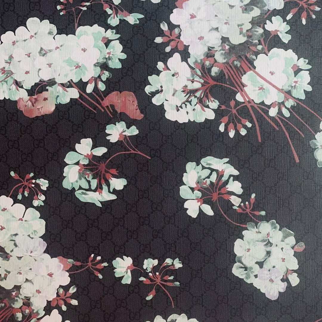 Mint Gucci Flowers image 0